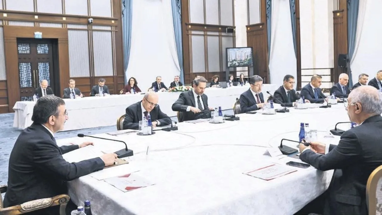 Reformlara devam