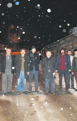 Cinleri tepesine çıktı!