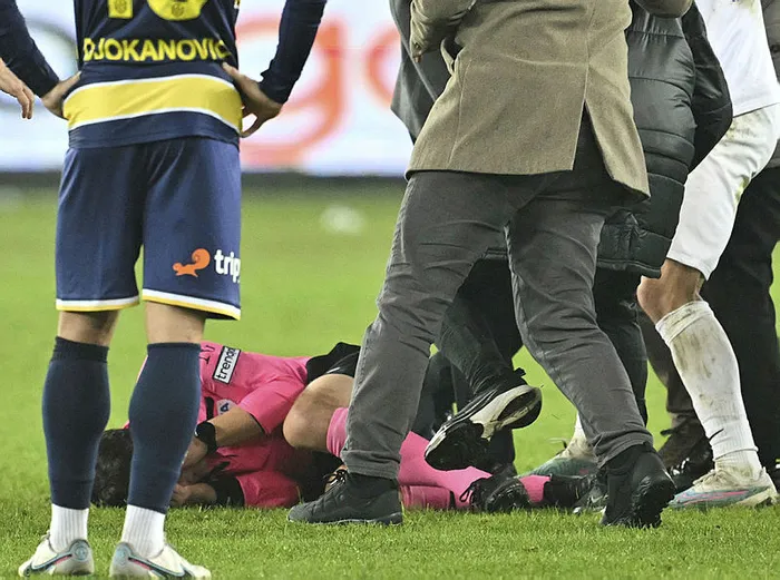 tff-son-dakika-ankaragucu-kume-duser-mi-mke-ankaragucu-ne-ceza-alacak-hakem-dovmenin-cezasi-ne-olur-1702359749412.jpg TFF son dakika Ankaragücü küme düşer mi? MKE Ankaragücü ne ceza alacak? Hakem dövmenin cezası ne olur?-5