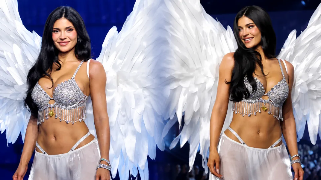4 bin 410 elmas, 1,8 kilo altın ve tarihin en pahalı mücevheri: Kylie Jenner'ın taşıdığı rekortmen Fantasy Bra Türkiye'ye mi geliyor?-2