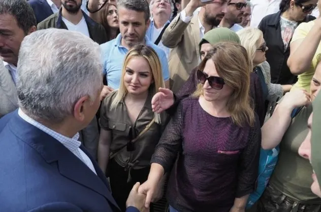 Binali Yıldırım'a Çatalca'da sevgi seli