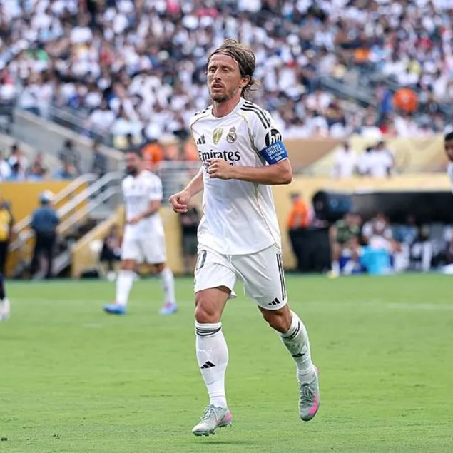 Luka Modric Milan için geliyor!