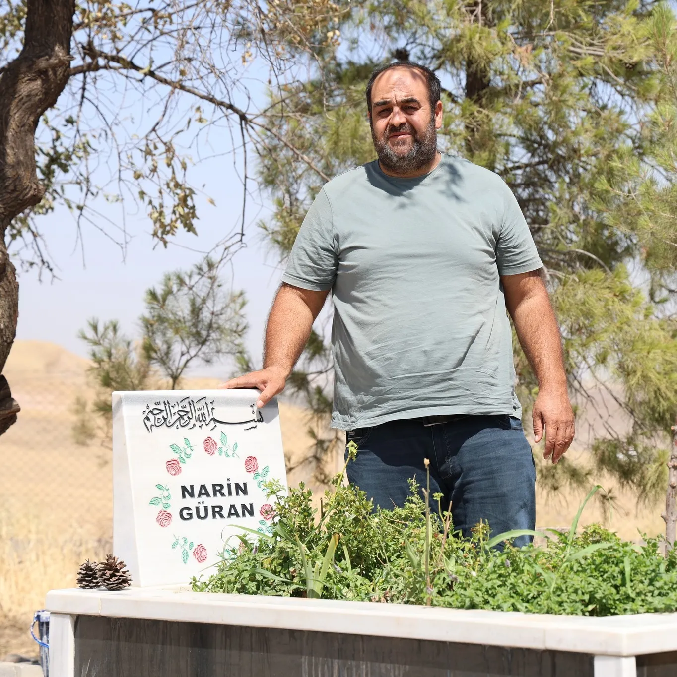 Toplum içine çıkamıyoruz