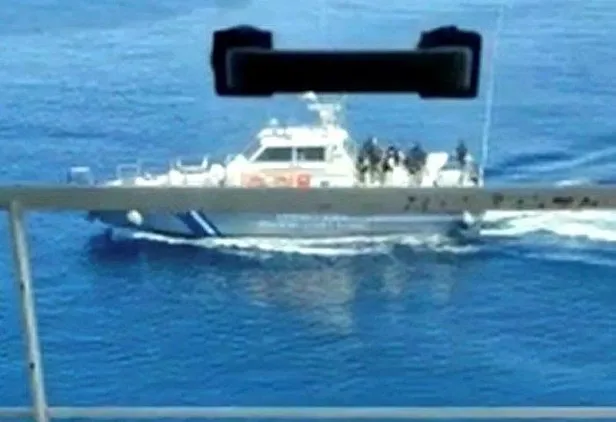 yunanistandan-anatolian-isimli-ro-ro-gemisine-taciz-atesi-turk-sahil-guvenligi-tespit-etti-1662840997847.jpeg Yunanistan'dan “Anatolian” isimli Ro-Ro gemisine taciz ateşi! Türkiye izahat talep etti-5