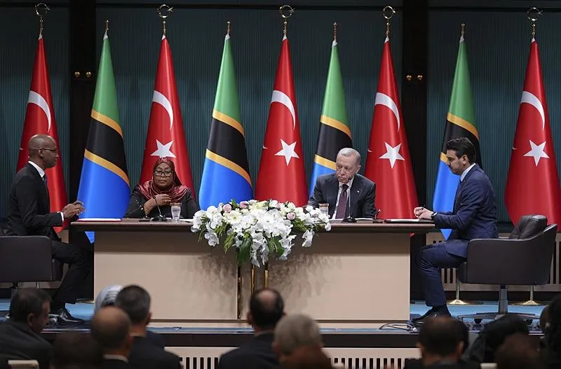 Tanzanya ile ticarette hedef 1 milyar dolar! Başkan Erdoğan'dan Batı'ya Gazze çağrısı: İran'a tek ses olanlar şimdi İsrail'e dur demeli-4