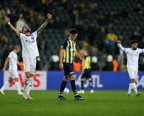 Fenerbahçe evinde Adana Demirspor’a 2-1 yenildi!