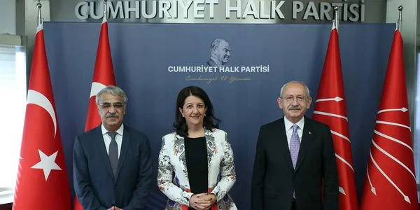 cumhuriyet-halk-partisi-artik-devsirilmis-bir-hdp-ve-feto-partisidir-1642057641597.jpg
