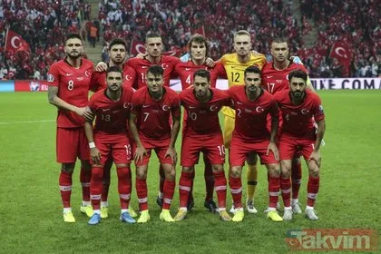 Arda Turan’a flaş Milli Takım göndermesi | Spor yazarları Türkiye-İzlanda maçını değerlendirdi