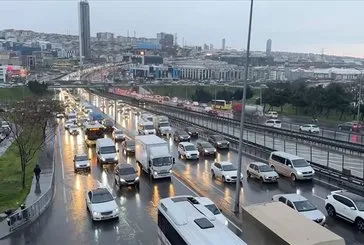 İstanbul’da yağmur trafiği!