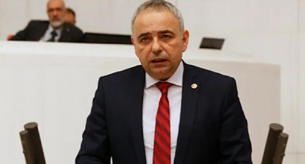 tarim-ve-orman-bakanligindan-chpli-ahmet-vehbi-bakirlioglu-ve-sozcunun-buyukbas-hayvan-varligi-iddialarina-yalanlama-1624307635531.jpeg Tarım ve Orman Bakanlığından CHP'li Ahmet Vehbi Bakırlıoğlu ve Sözcü'nün "büyükbaş hayvan varlığı" iddialarına yalanlama!-1