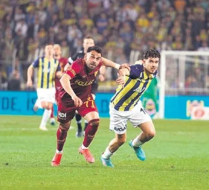 sezon-sonunda-trabzonspor-ile-sozlesmesi-sona-erecek-denswil-resmi-teklif-bekliyor-1650236068341.jpeg Sezon sonunda Trabzonspor ile sözleşmesi sona erecek Denswil resmi teklif bekliyor-8