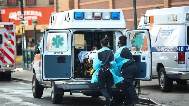 abdde-koronavirusten-olenlerin-sayisi-338-bini-asti-1608996617634.jpeg ABD'de koronavirüsten ölenlerin sayısı 338 bini aştı!-3