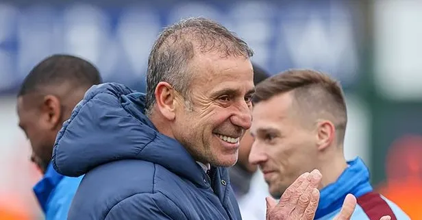 Trabzonspor Teknik Direktörü Abdullah Avcı Fenerbahçe derbisini masaya yatırıyor