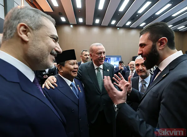 Erdoğan, Şunları Söyledi: "Suriye'de Etnik Ve Dini Aidiyetleri Kaşıyarak, Ülkedeki Azınlıkları Hükümete Karşı Kışkırtarak 8 Aralık Devrimini Dinamitlemeye...