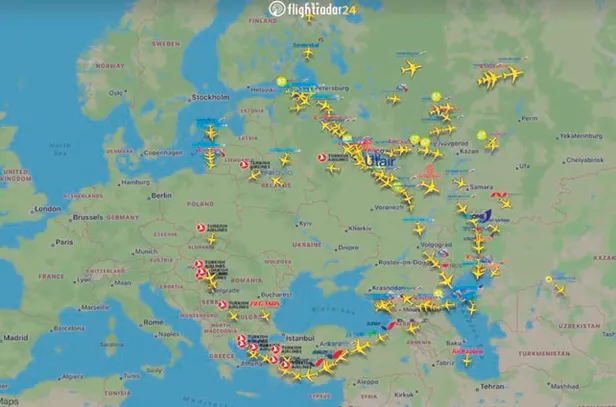 putinin-seferberlik-cagrisi-sonrasi-ruslar-dumeni-turkiyeye-kirdi-son-bilet-200-bin-liraya-satildi-1664062466509.jpg Putin'in seferberlik çağrısı sonrası Ruslar dümeni Türkiye'ye kırdı! Son bilet 200 bin liraya satıldı-3