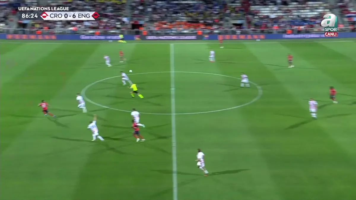 Morgan Rogers son noktayı koydu! Hırvatistan 0-7 İngiltere