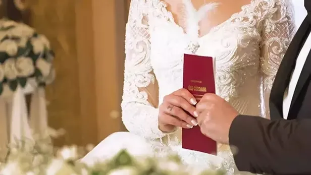 1-ocakta-nikah-kiyilir-mi-1-ocak-2024-pazartesi-devlet-daireleri-noter-kaymakamlik-belediyeler-acik-mi-1-ocakt-1703762599982.jpeg 1 Ocak'ta nikah kıyılır mı? 1 Ocak 2024 Pazartesi devlet daireleri, noter, kaymakamlık, belediyeler açık mı? 1 Ocak'ta açık olan yerler-4