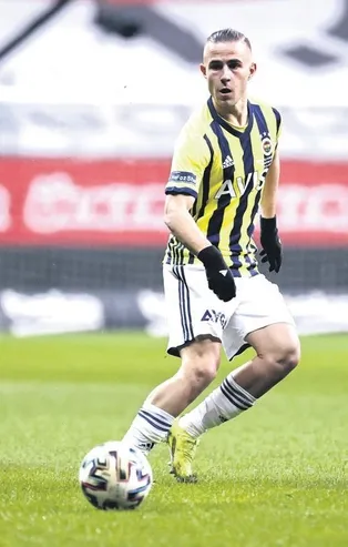 Fenerbahçe'de Pelkas için endişeli bekleyiş