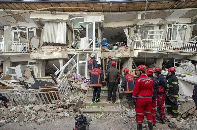 Cumhurbaşkanlığı Sözcüsü İbrahim Kalın'dan flaş deprem açıklaması: Yaralar en kısa zamanda sarılacaktır