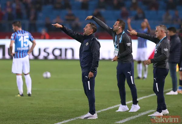 Trabzonspor-Fenerbahçe maçındaki penaltı ve kırmızı kart kararları doğru mu? - 5