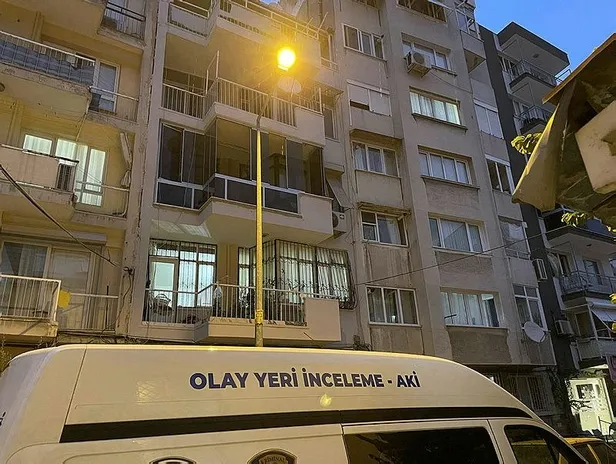 kotu-koku-aci-gercegi-ortaya-cikardi-izmirde-anne-ve-oglu-olu-bulundu-1688676569897.jpeg Kötü koku acı gerçeği ortaya çıkardı! İzmir'de anne ve oğlu ölü bulundu-2