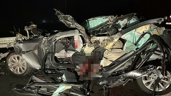 Hepsi grubuyla ünlenen Gülçin Ergül'den kahreden haber! Trafik kazası geçiren şarkıcı hastaneye kaldırıldı sevgilisi vefat etti-2