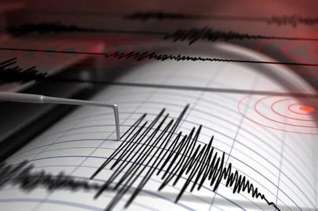 Son dakika: Endonezya'da 5,5 büyüklüğünde deprem!
