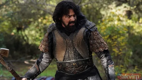 Yayınlanan bölümleriyle izleyiciyi ekrana kilitleyen ve büyük beğeni toplayan diziye son olarak televizyon dünyasının deneyimli oyuncularından Uğur Pektaş...