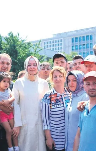 İBB'den çıkarılan işçilerin eylemi devam ediyor: Bu zulümlere son verin