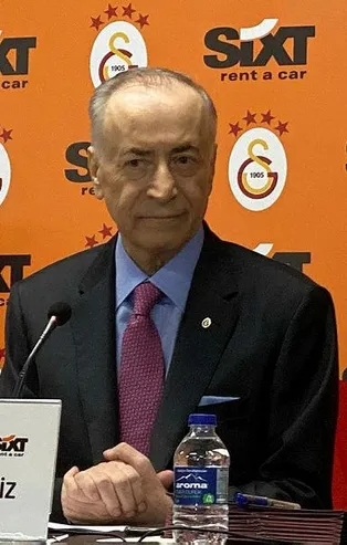 Mustafa Cengiz: Transferde iki ay var