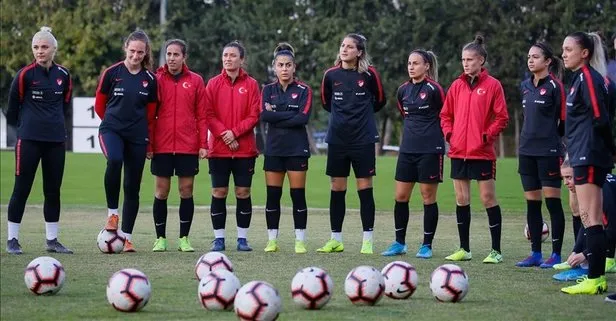 A Milli Kadın Futbol Takımımızın konuğu Hollanda! Türkiye-Hollanda maçı hangi kanalda? Saat kaçta?
