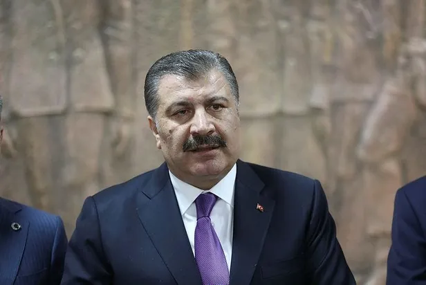 saglik-bakani-fahrettin-kocadan-sahte-ilac-yalanlarina-tepki-suc-duyurusunda-bulunuldu-1673346576367.jpeg