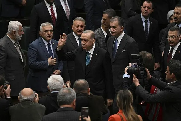 baskan-erdogandan-ak-parti-grup-toplantisinda-onemli-aciklamalar-canli-izle-1680083622741.jpeg Başkan Erdoğan'dan AK Parti Grup Toplantısında müjdeleri sıraladı: İki bayramı bir arada yaşayacağız... Elektrik ve doğal gaza indirim!-4