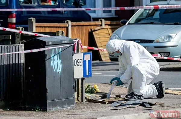 Londra’da kılıçlı saldırgan terörü: 14 yaşındaki çocuğu öldürdü yardıma gelenin boğazını kesmişti! Görgü tanıkları konuştu: Şoke eden detay ortaya çıktı - 7