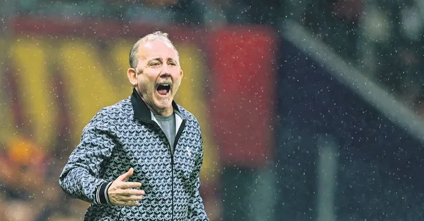 Sergen Yalçın yıkım planını yaptı! Oyuncularına çok güveniyor...