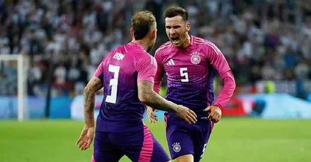 Almanya ile İskoçya kapışıyor