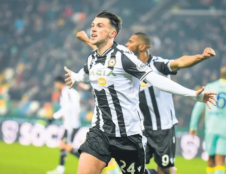 Samardzic için 14 milyon Euro