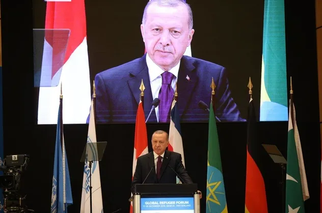 Bakan Berat Albayrak: Türkiye, mülteci meselesinde dünyanın vicdanı olmaya devam edecek