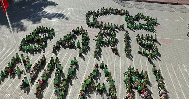 400 öğrenciden Mehmetçiğe “Barış Pınarı” koreografili destek