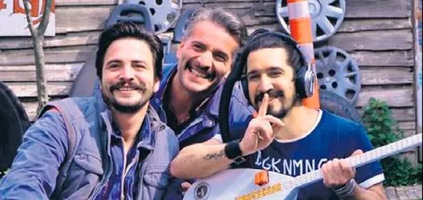 ’Sakin ol’ dayanışması