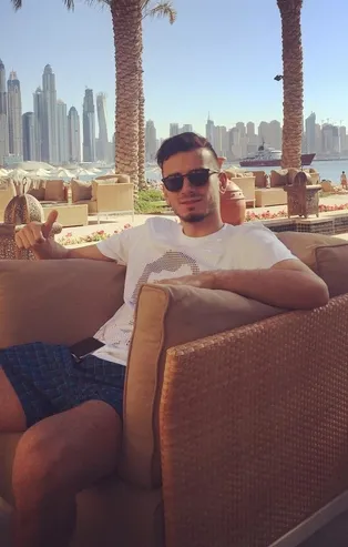 Melisa Aslı Pamuk’u unutan Oğuzhan Özyakup aşkı Hollanda’da buldu! Gönlünü bakın kime kaptırdı