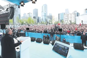 Manşetler mi bizi yıkacak!