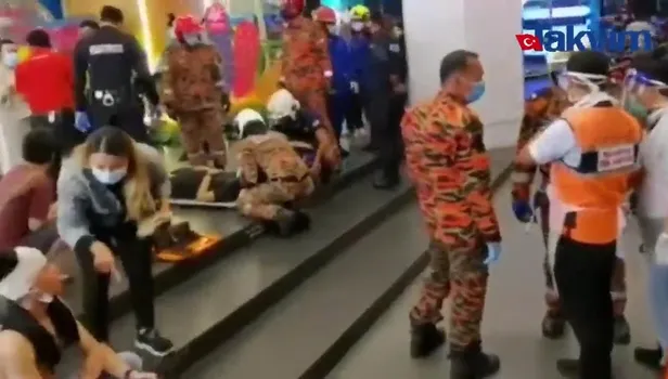 Malezya'da korkunç metro kazası |VİDEO İZLE