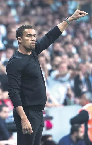 Beşiktaş Teknik Direktörü derbi sonrası önemli açıklamalarda bulundu