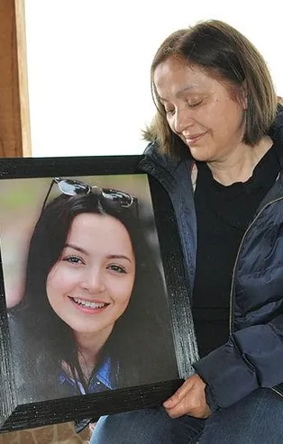 Ceren Özdemir'in annesi: Anneler Günü’nde bana kahvaltı sürprizi yapardı