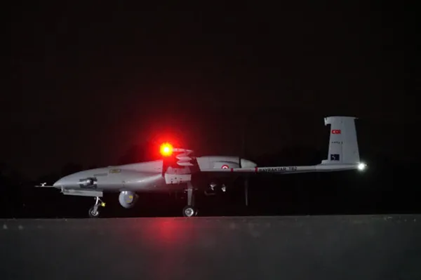 Alman basınında gündem SİHA'lar! Flaş itiraf geldi: Dağlık Karabağ'daki başarı Alman ordusunu önlem almaya zorladı!-10