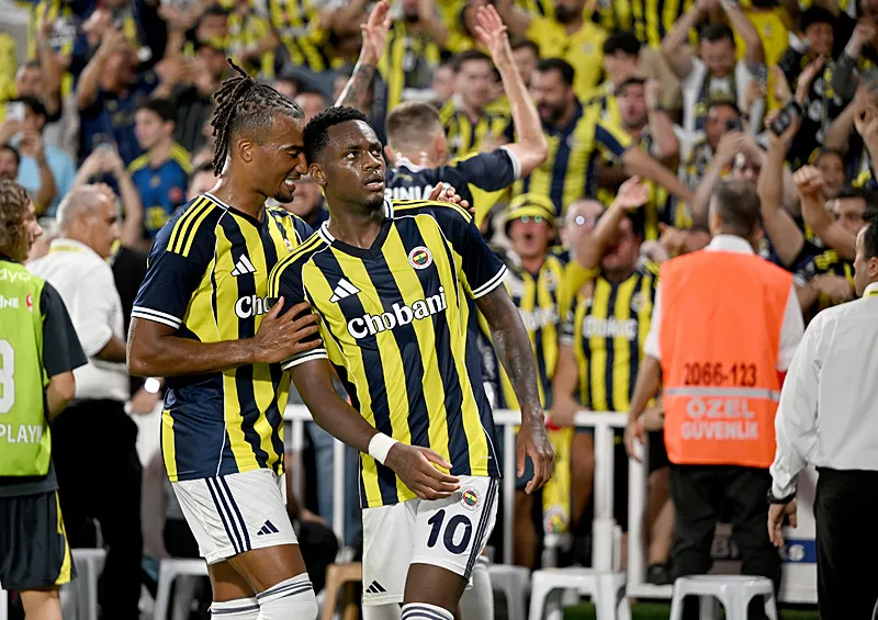 Fenerbahçe'nin zaferi Hollanda basınında! "İstanbul cehennemi hayalleri suya düşürdü" - 3