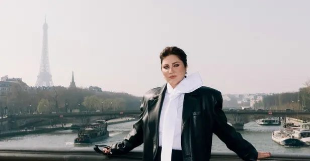 Paris'te Sibel Can rüzgarı! Pozlarını gören dönüp bir daha bakıyor!