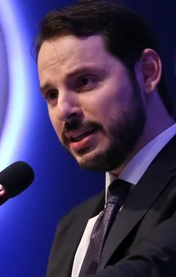Bakan Albayrak: Milletimizin başı sağ olsun