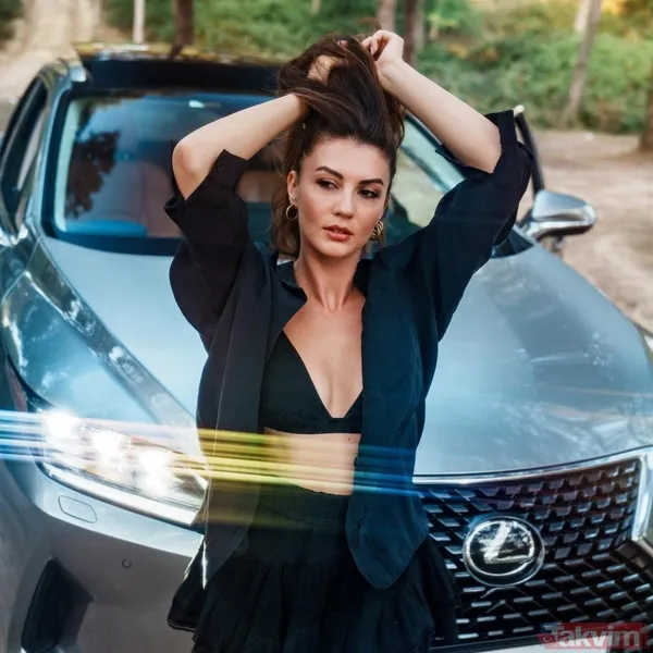 İmaj değiştiren Burcu Özberk kırmızılar içinde sosyal medyayı salladı! 33’lük Burcu’nun son haline beğeni yağdı! Her anı anbean yayınlandı - 4